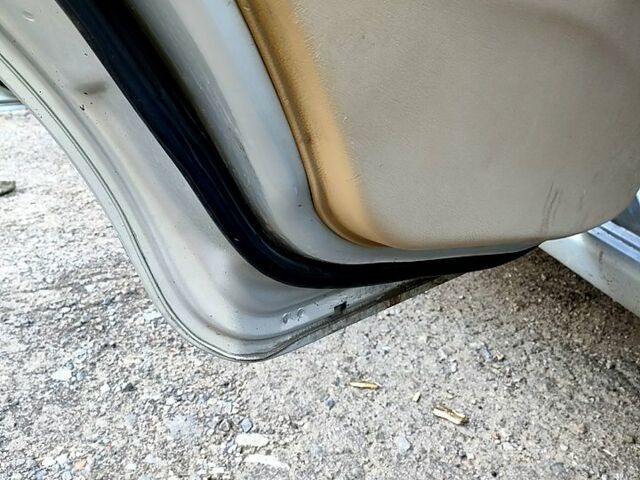 Серый Шевроле Авео, объемом двигателя 1.6 л и пробегом 310 тыс. км за 4000 $, фото 1 на Automoto.ua