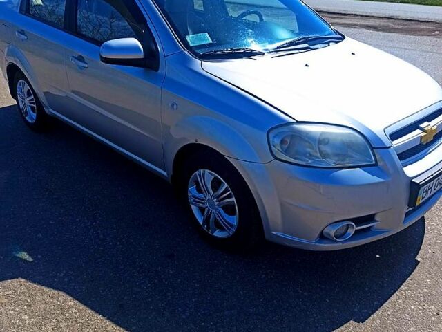 Серый Шевроле Авео, объемом двигателя 1.6 л и пробегом 177 тыс. км за 3900 $, фото 5 на Automoto.ua
