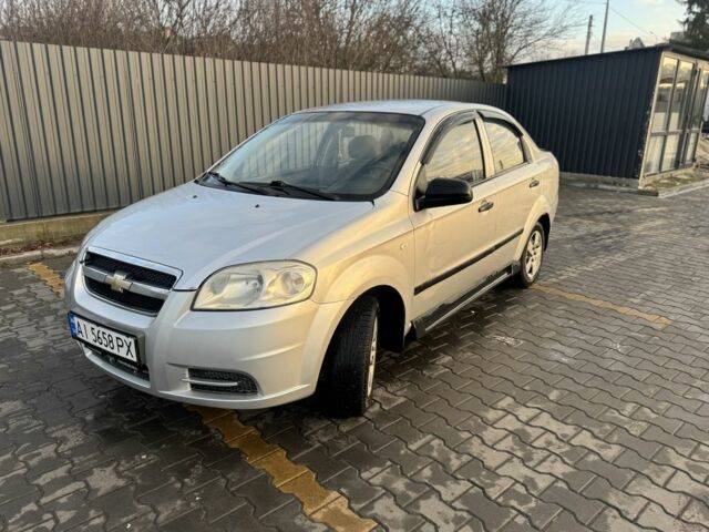 Серый Шевроле Авео, объемом двигателя 1.5 л и пробегом 250 тыс. км за 2100 $, фото 1 на Automoto.ua
