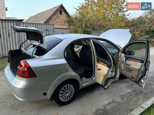 Сірий Шевроле Авео, об'ємом двигуна 1.6 л та пробігом 148 тис. км за 4550 $, фото 22 на Automoto.ua