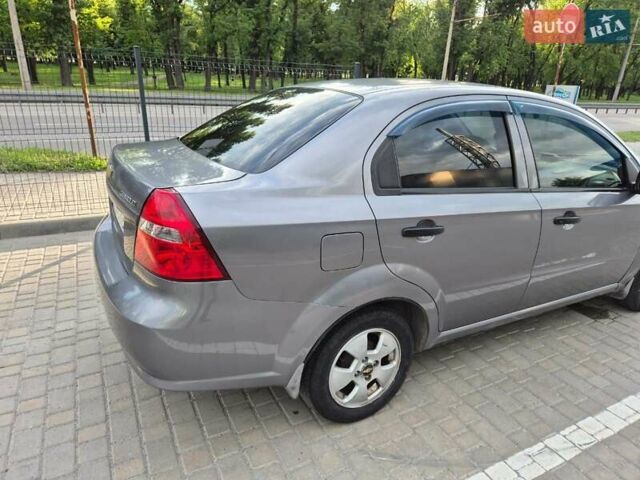 Серый Шевроле Авео, объемом двигателя 1.5 л и пробегом 191 тыс. км за 5000 $, фото 8 на Automoto.ua