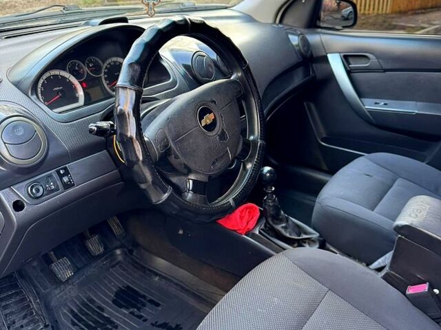 Сірий Шевроле Авео, об'ємом двигуна 1.5 л та пробігом 238 тис. км за 3100 $, фото 6 на Automoto.ua