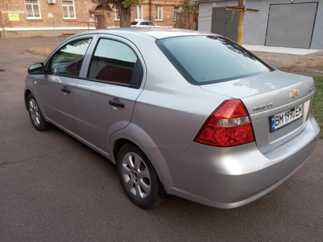 Серый Шевроле Авео, объемом двигателя 1.5 л и пробегом 209 тыс. км за 3700 $, фото 2 на Automoto.ua