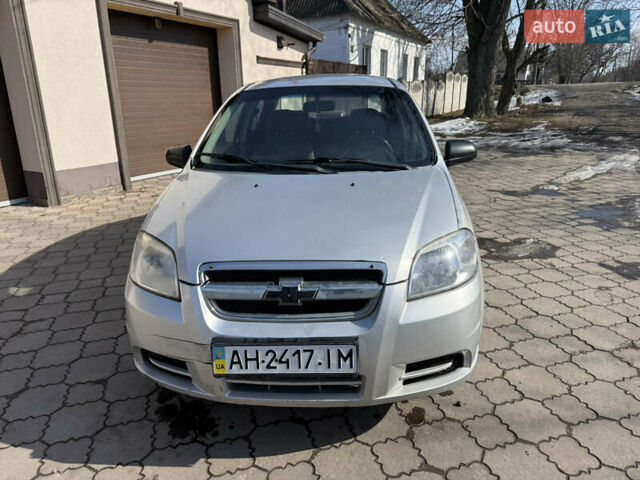 Серый Шевроле Авео, объемом двигателя 1.5 л и пробегом 440 тыс. км за 2500 $, фото 1 на Automoto.ua