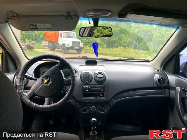 Серый Шевроле Авео, объемом двигателя 1.5 л и пробегом 202 тыс. км за 4100 $, фото 4 на Automoto.ua