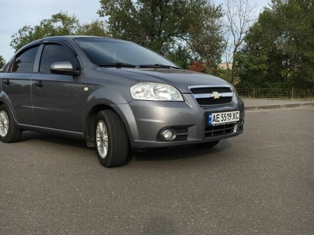 Серый Шевроле Авео, объемом двигателя 1.5 л и пробегом 136 тыс. км за 5000 $, фото 2 на Automoto.ua