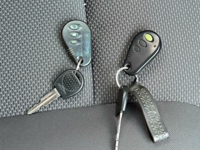 Серый Шевроле Авео, объемом двигателя 1.5 л и пробегом 350 тыс. км за 3200 $, фото 10 на Automoto.ua