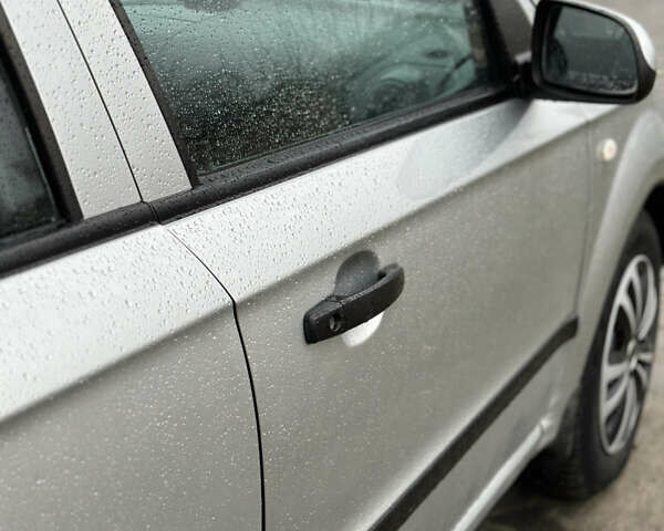 Серый Шевроле Авео, объемом двигателя 1.5 л и пробегом 317 тыс. км за 3500 $, фото 8 на Automoto.ua