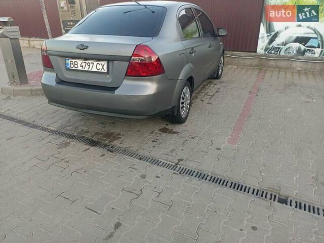 Сірий Шевроле Авео, об'ємом двигуна 1.5 л та пробігом 218 тис. км за 3000 $, фото 9 на Automoto.ua