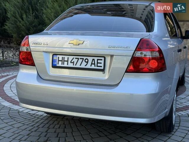 Серый Шевроле Авео, объемом двигателя 1.5 л и пробегом 68 тыс. км за 5600 $, фото 12 на Automoto.ua