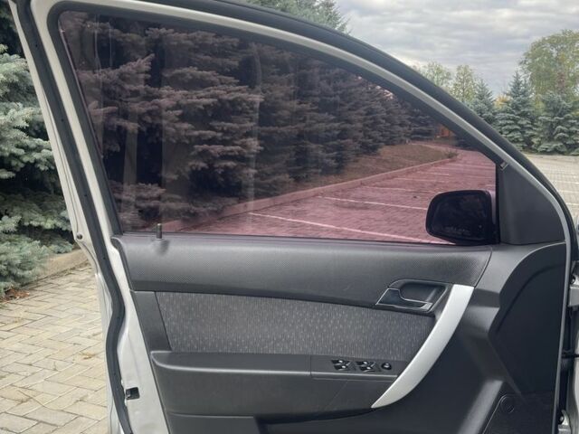 Серый Шевроле Авео, объемом двигателя 1.5 л и пробегом 161 тыс. км за 4999 $, фото 14 на Automoto.ua