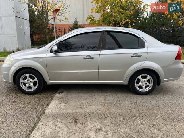 Серый Шевроле Авео, объемом двигателя 1.6 л и пробегом 180 тыс. км за 3500 $, фото 7 на Automoto.ua