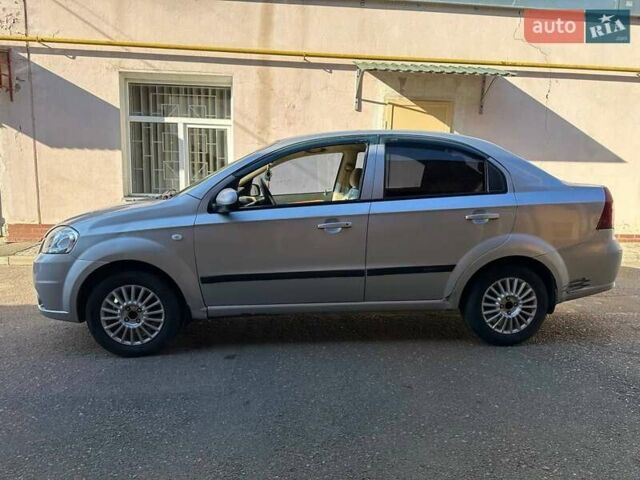 Серый Шевроле Авео, объемом двигателя 1.6 л и пробегом 134 тыс. км за 2900 $, фото 3 на Automoto.ua