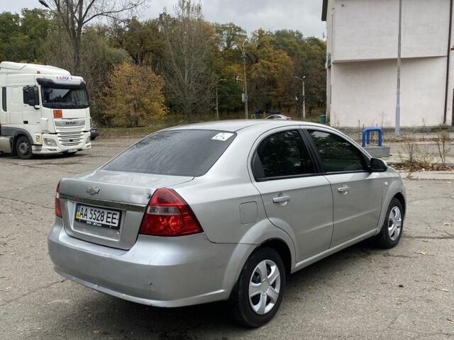 Сірий Шевроле Авео, об'ємом двигуна 0 л та пробігом 154 тис. км за 2500 $, фото 2 на Automoto.ua