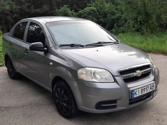 Серый Шевроле Авео, объемом двигателя 1.5 л и пробегом 340 тыс. км за 3350 $, фото 1 на Automoto.ua