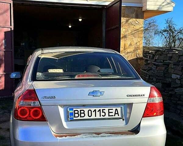 Серый Шевроле Авео, объемом двигателя 1.5 л и пробегом 280 тыс. км за 4000 $, фото 4 на Automoto.ua