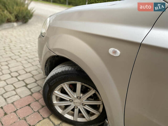 Серый Шевроле Авео, объемом двигателя 1.6 л и пробегом 194 тыс. км за 2299 $, фото 60 на Automoto.ua