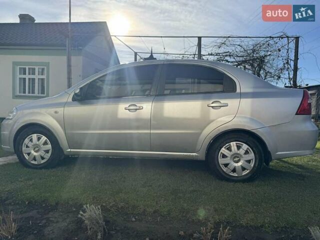Серый Шевроле Авео, объемом двигателя 1.6 л и пробегом 131 тыс. км за 3500 $, фото 4 на Automoto.ua