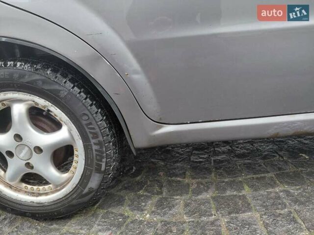 Серый Шевроле Авео, объемом двигателя 1.5 л и пробегом 205 тыс. км за 3300 $, фото 5 на Automoto.ua