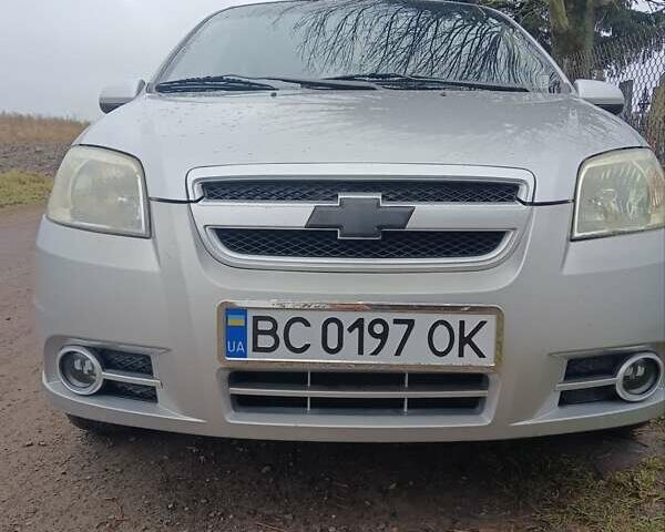 Сірий Шевроле Авео, об'ємом двигуна 1.6 л та пробігом 240 тис. км за 4000 $, фото 30 на Automoto.ua