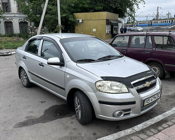 Серый Шевроле Авео, объемом двигателя 0 л и пробегом 115 тыс. км за 4500 $, фото 5 на Automoto.ua