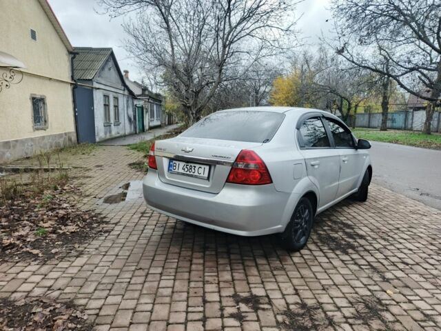 Серый Шевроле Авео, объемом двигателя 1.6 л и пробегом 2 тыс. км за 3200 $, фото 1 на Automoto.ua
