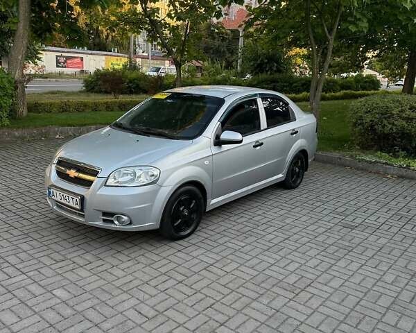 Сірий Шевроле Авео, об'ємом двигуна 1.5 л та пробігом 175 тис. км за 4500 $, фото 6 на Automoto.ua