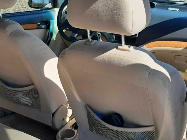 Серый Шевроле Авео, объемом двигателя 1.6 л и пробегом 199 тыс. км за 4300 $, фото 10 на Automoto.ua