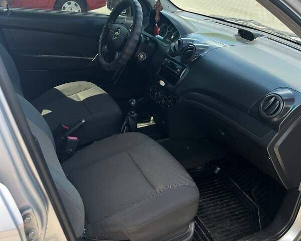 Серый Шевроле Авео, объемом двигателя 1.5 л и пробегом 191 тыс. км за 3300 $, фото 23 на Automoto.ua