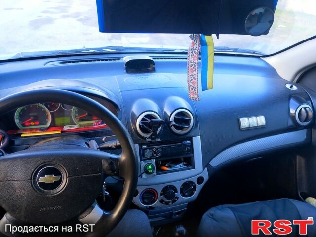 Серый Шевроле Авео, объемом двигателя 1.5 л и пробегом 550 тыс. км за 2800 $, фото 1 на Automoto.ua