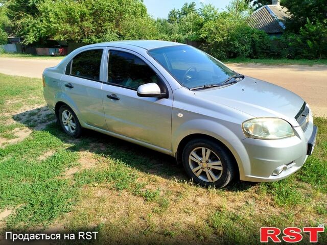 Серый Шевроле Авео, объемом двигателя 1.5 л и пробегом 185 тыс. км за 2700 $, фото 6 на Automoto.ua