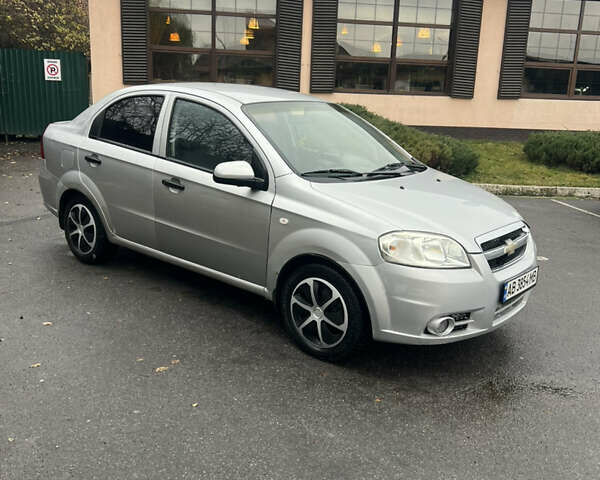 Сірий Шевроле Авео, об'ємом двигуна 1.5 л та пробігом 250 тис. км за 2999 $, фото 8 на Automoto.ua