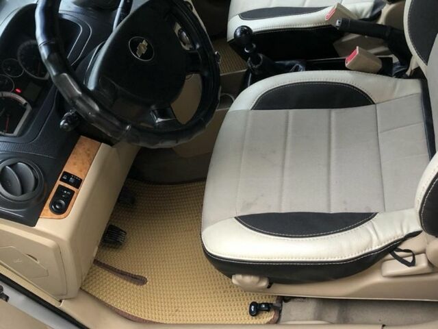 Серый Шевроле Авео, объемом двигателя 1.6 л и пробегом 2 тыс. км за 3200 $, фото 4 на Automoto.ua