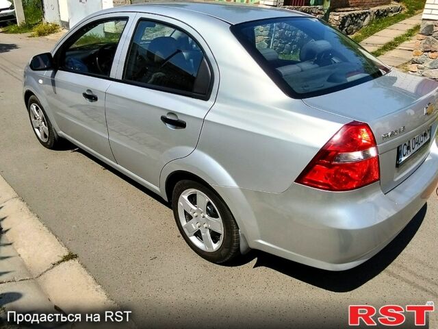 Серый Шевроле Авео, объемом двигателя 1.5 л и пробегом 170 тыс. км за 5500 $, фото 2 на Automoto.ua