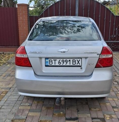 Сірий Шевроле Авео, об'ємом двигуна 1.5 л та пробігом 398 тис. км за 2850 $, фото 3 на Automoto.ua