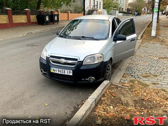 Сірий Шевроле Авео, об'ємом двигуна 1.5 л та пробігом 165 тис. км за 3000 $, фото 4 на Automoto.ua