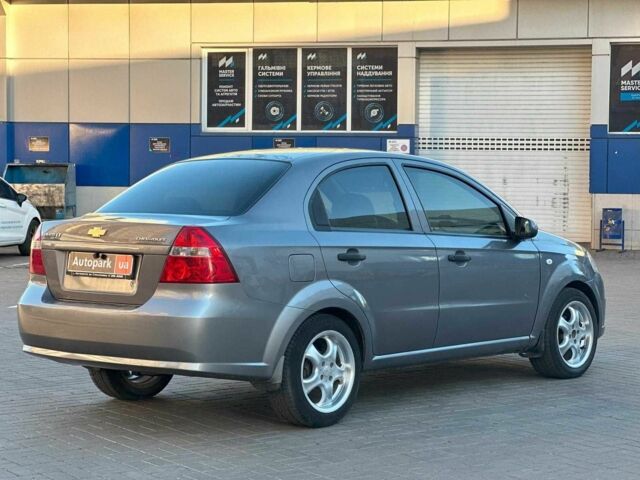 Серый Шевроле Авео, объемом двигателя 1.5 л и пробегом 137 тыс. км за 4390 $, фото 4 на Automoto.ua