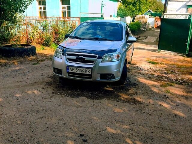 Серый Шевроле Авео, объемом двигателя 1.6 л и пробегом 220 тыс. км за 3800 $, фото 8 на Automoto.ua