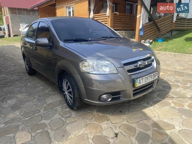 Серый Шевроле Авео, объемом двигателя 1.5 л и пробегом 104 тыс. км за 2999 $, фото 1 на Automoto.ua