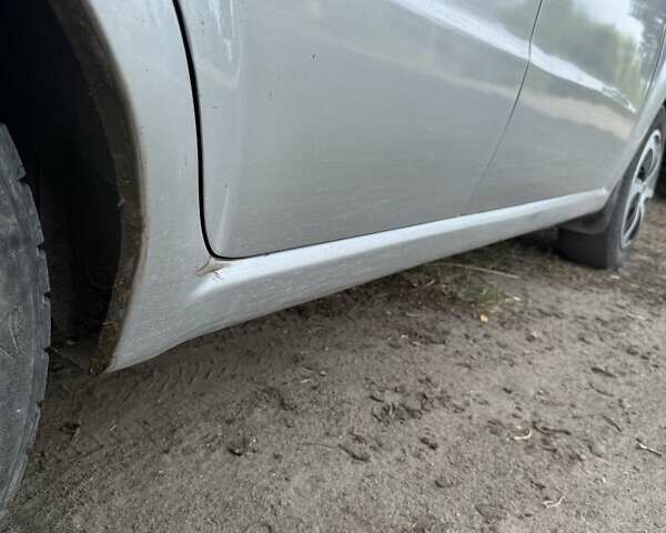 Серый Шевроле Авео, объемом двигателя 1.5 л и пробегом 197 тыс. км за 3800 $, фото 10 на Automoto.ua