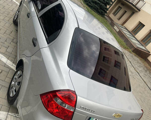 Серый Шевроле Авео, объемом двигателя 1.5 л и пробегом 161 тыс. км за 5300 $, фото 118 на Automoto.ua