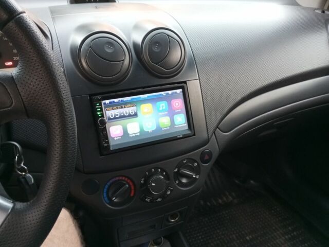 Серый Шевроле Авео, объемом двигателя 1.5 л и пробегом 209 тыс. км за 3700 $, фото 7 на Automoto.ua