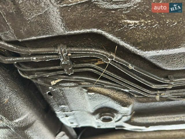 Сірий Шевроле Авео, об'ємом двигуна 1.5 л та пробігом 245 тис. км за 3500 $, фото 35 на Automoto.ua