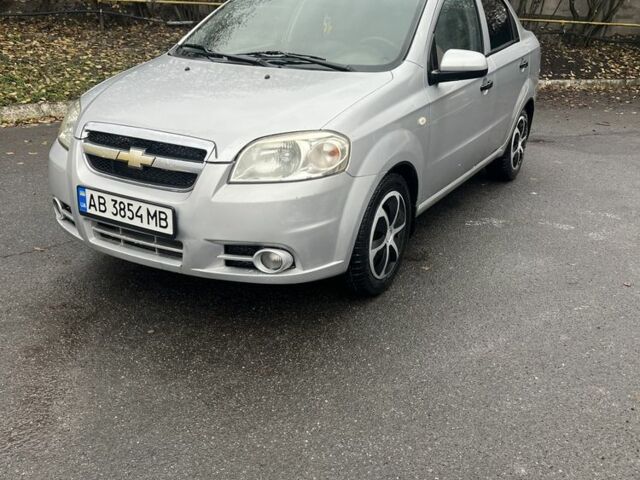 Серый Шевроле Авео, объемом двигателя 1.5 л и пробегом 220 тыс. км за 3000 $, фото 1 на Automoto.ua