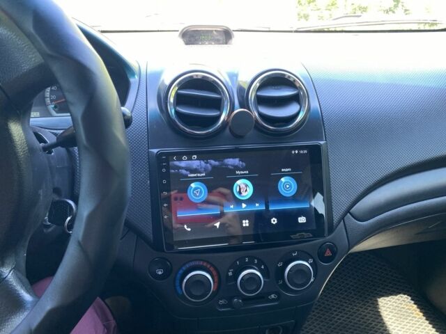 Серый Шевроле Авео, объемом двигателя 1.5 л и пробегом 263 тыс. км за 3700 $, фото 6 на Automoto.ua