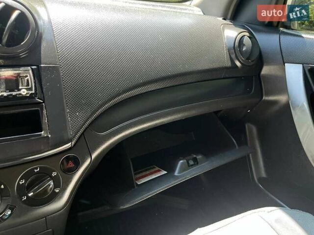 Серый Шевроле Авео, объемом двигателя 1.5 л и пробегом 191 тыс. км за 3300 $, фото 26 на Automoto.ua