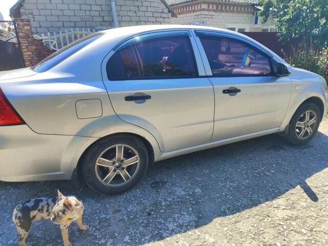 Серый Шевроле Авео, объемом двигателя 1.5 л и пробегом 180 тыс. км за 4800 $, фото 5 на Automoto.ua