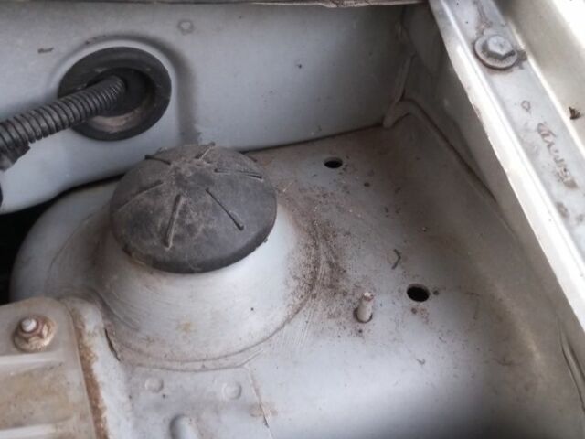 Серый Шевроле Авео, объемом двигателя 1.5 л и пробегом 209 тыс. км за 3700 $, фото 13 на Automoto.ua