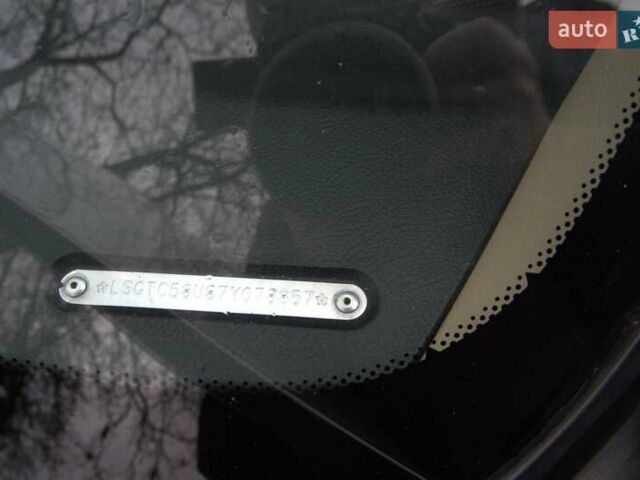 Серый Шевроле Авео, объемом двигателя 1.6 л и пробегом 156 тыс. км за 4000 $, фото 4 на Automoto.ua