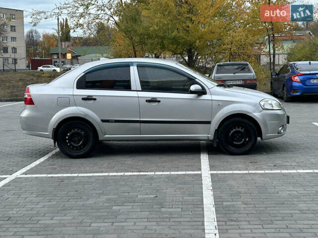 Серый Шевроле Авео, объемом двигателя 1.5 л и пробегом 191 тыс. км за 2999 $, фото 7 на Automoto.ua